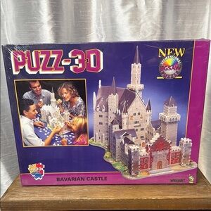 Wrebbit Sealed NOS Bavarian Castle 1000pc 3D Puzzle